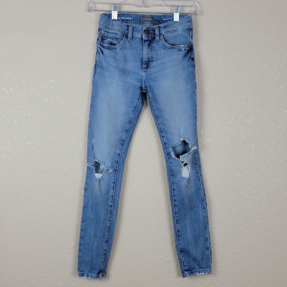🔥SALE🔥 DL1961 Little Girl DL Performance Zane Skinny Ripped Jeans size 8